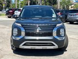 New 2025 Mitsubishi Outlander SE image 2