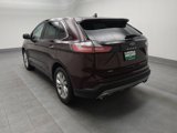 Used 2024 Ford Edge Titanium image 5
