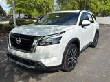 New 2025 Nissan Pathfinder Platinum image 3