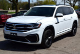 Used 2021 Volkswagen Atlas SE w/ Panoramic Sunroof Package image 2