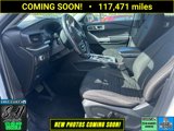 Used 2021 Ford Explorer XLT image 4