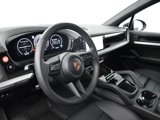 Used 2025 Porsche Cayenne image 4