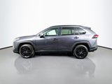 Used 2021 Toyota RAV4 LE image 2