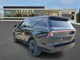 New 2025 Lincoln Navigator Reserve image 3