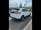 Certified 2024 Ford Edge SEL w/ Convenience Package image 3