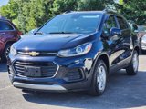 Used 2022 Chevrolet Trax LT w/ LT Convenience Package image 3