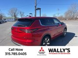 New 2025 Mitsubishi Outlander SE image 3