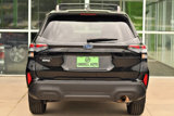 Used 2025 Subaru Forester Premium image 6