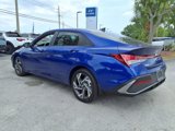 New 2025 Hyundai Elantra SEL image 5