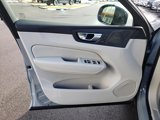 New 2025 Volvo XC60 T8 Ultra w/ Protection Package Premier image 5