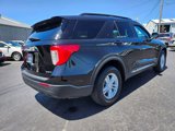Used 2023 Ford Explorer XLT image 5