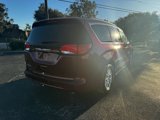 Used 2020 Chrysler Voyager Lxi image 4