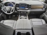 Used 2024 Chevrolet Silverado 2500 High Country w/ High Country Premium Package image 3