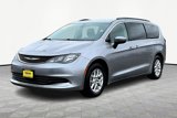 Used 2020 Chrysler Voyager Lxi image 2