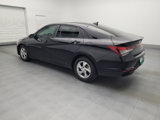 Used 2022 Hyundai Elantra SE image 3
