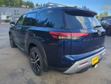 New 2025 Nissan Pathfinder Platinum w/ Black Appearance Package image 3