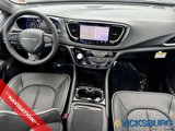 New 2026 Chrysler Pacifica Limited w/ S Appearance Package image 2