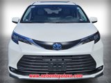 New 2025 Toyota Sienna XLE w/ XLE Plus Package image 2