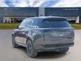 New 2025 Land Rover Range Rover SE image 2