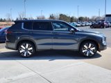New 2025 Mitsubishi Outlander SE image 4