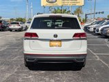 Used 2021 Volkswagen Atlas SE w/ Panoramic Sunroof Package image 6