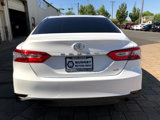 Used 2018 Toyota Camry LE image 3