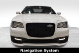 Used 2023 Chrysler 300 C image 2