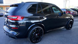 Used 2022 BMW X5 M50i image 3