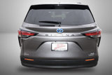 Used 2021 Toyota Sienna XLE image 5
