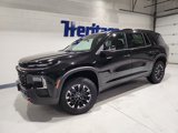 New 2025 Chevrolet Traverse Z71 w/ Driver Confidence Package image 2