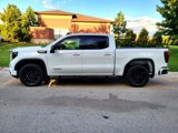 Used 2023 GMC Sierra 1500 Elevation image 2