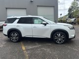 New 2025 Nissan Pathfinder Platinum image 2