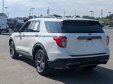 Certified 2022 Ford Explorer XLT w/ Equipment Group 202A image 5