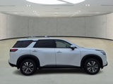 New 2025 Nissan Pathfinder SL image 4