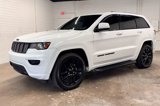 Used 2017 Jeep Grand Cherokee Altitude image 2