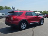 Certified 2022 Ford Explorer XLT w/ Equipment Group 202A image 3