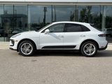 Certified 2025 Porsche Macan image 2