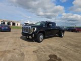 New 2025 GMC Sierra 3500 Denali w/ Denali Reserve Package image 3