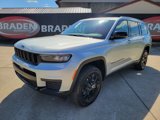 New 2025 Jeep Grand Cherokee L Laredo image 3