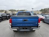 Used 2016 Toyota Tacoma TRD Off-Road image 6