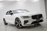 Certified 2025 Volvo S60 B5 Core image 2