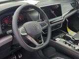 New 2025 Volkswagen Atlas Peak Edition SE image 3