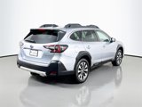 Used 2023 Subaru Outback Limited image 5