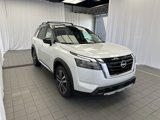 New 2025 Nissan Pathfinder Platinum image 3