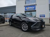 Used 2023 Toyota Sienna LE image 2