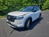 New 2025 Nissan Pathfinder Platinum image 4
