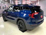 Used 2022 GMC Terrain SLE w/ Driver Convenience Package image 4
