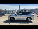 Used 2023 Mitsubishi Outlander SEL image 3