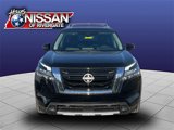 New 2025 Nissan Pathfinder Platinum image 2