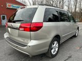 Used 2004 Toyota Sienna AWD image 3